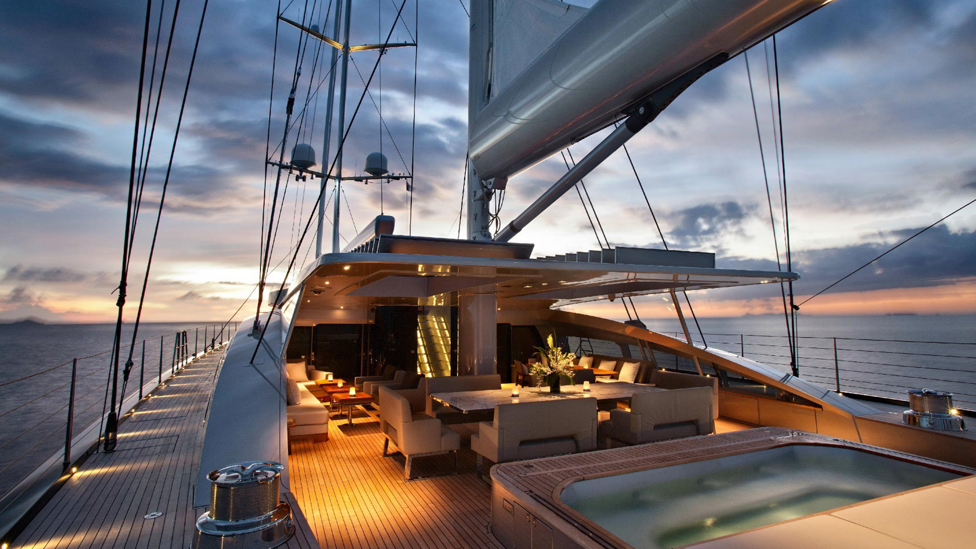 Charter - Infinity Yachts Agents